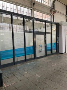 Eingang Blaues Gym